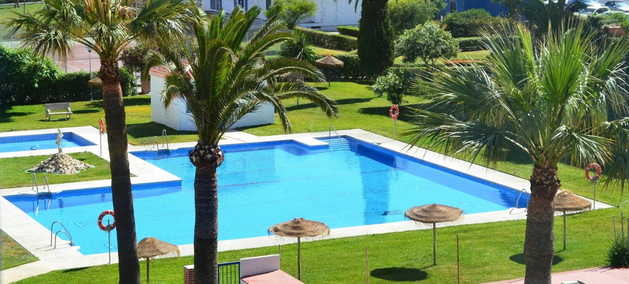 Spacious 1 Bedroom Apartment, Beach Front, Torrox Costa מראה חיצוני תמונה