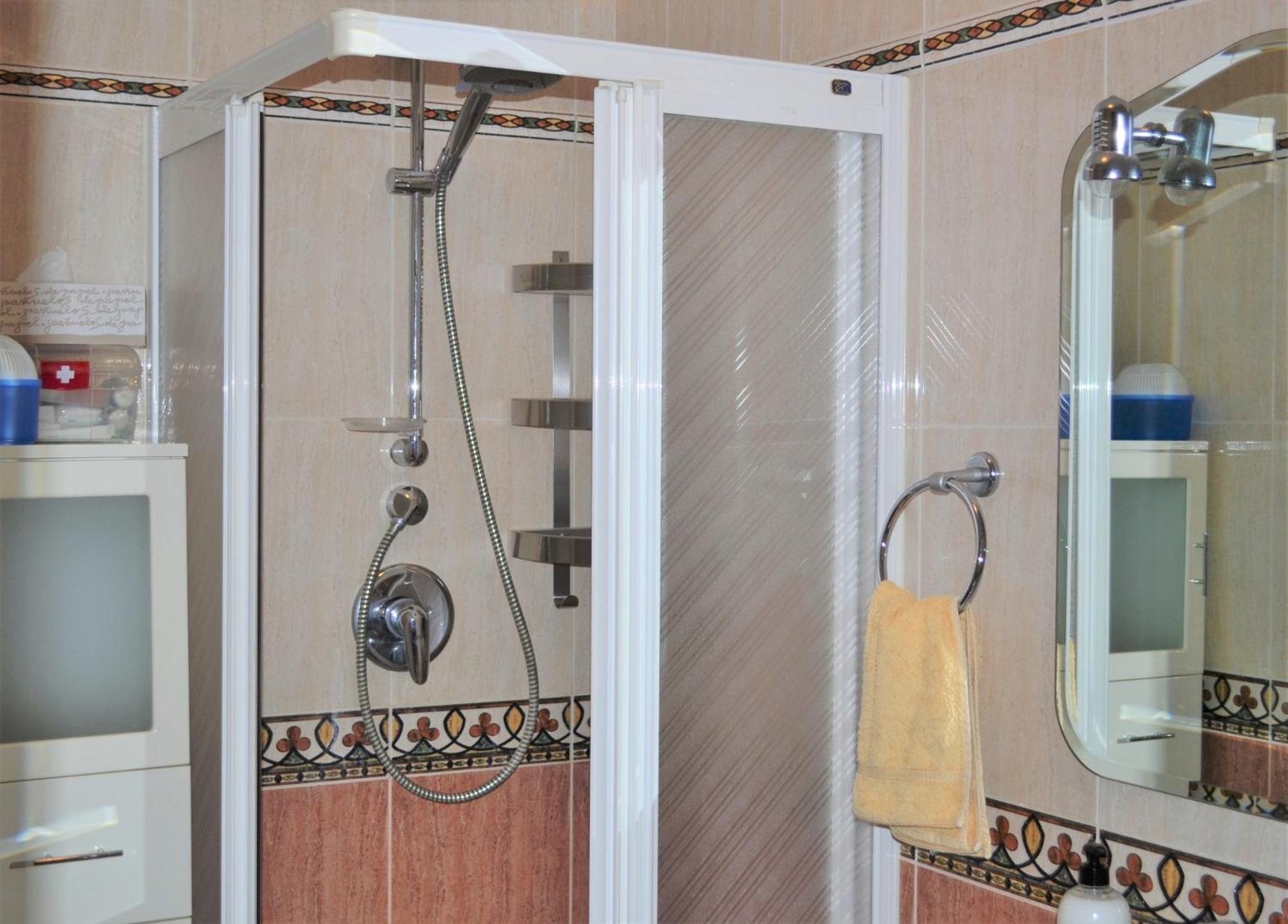Spacious 1 Bedroom Apartment, Beach Front, Torrox Costa מראה חיצוני תמונה